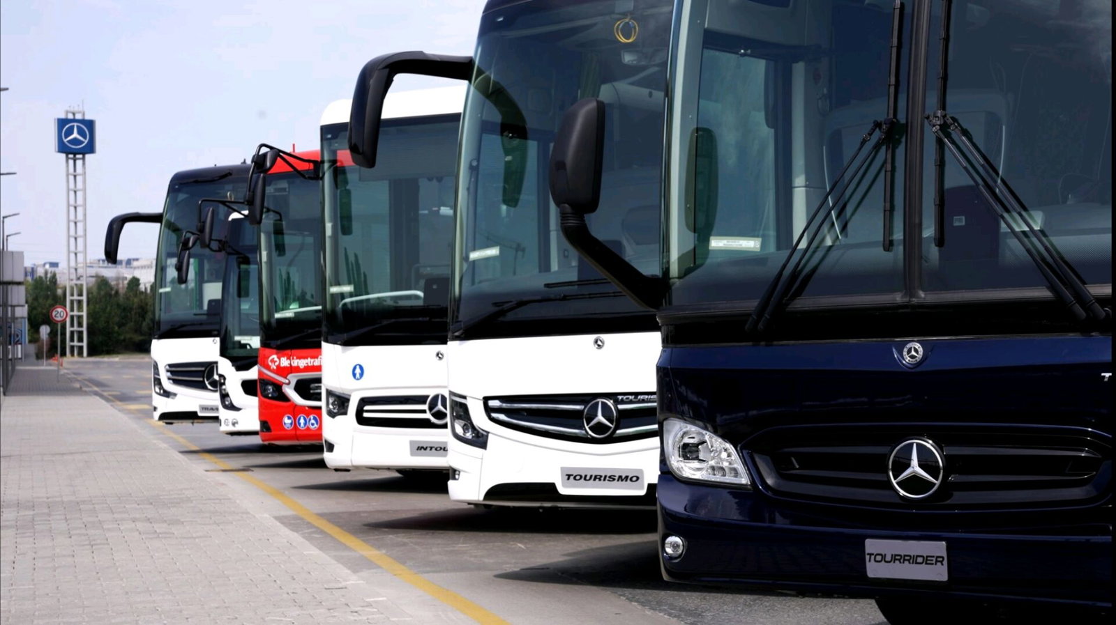 Daimler Buses' Turkish Bus Factory Celebrates Three Decades of Operation