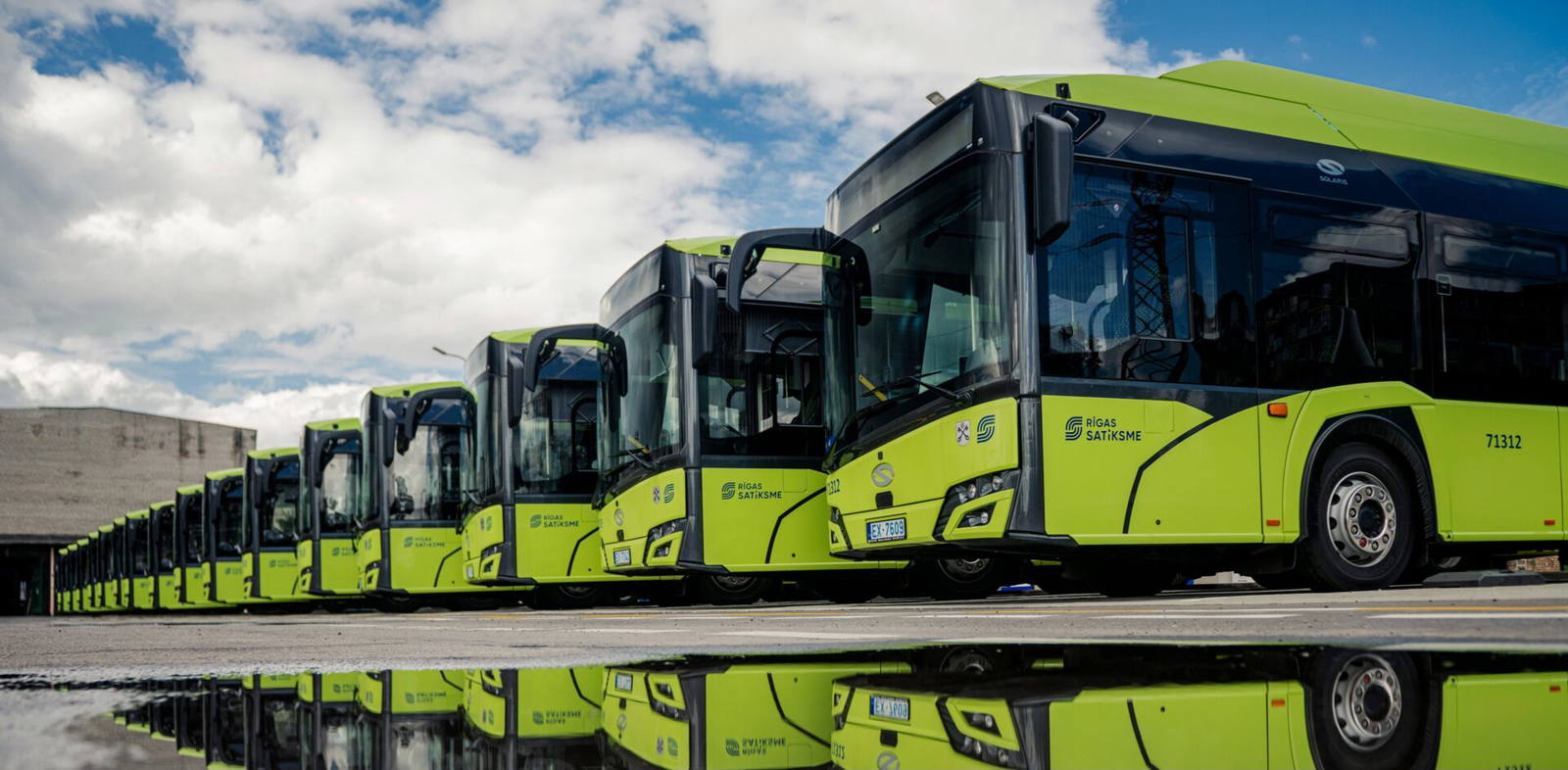 Villanybuszok és hálózatfejlesztés: közel 120 milliárd forintnyi uniós forrásból újul meg Riga közlekedése