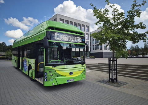 Leszállította első öt finnországi rendeltetésű hidrogénbuszát a CaetanoBus