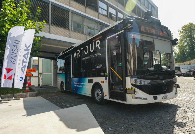 Svájcban is utasforgalomba áll a Karsan autonóm elektromos midibusza