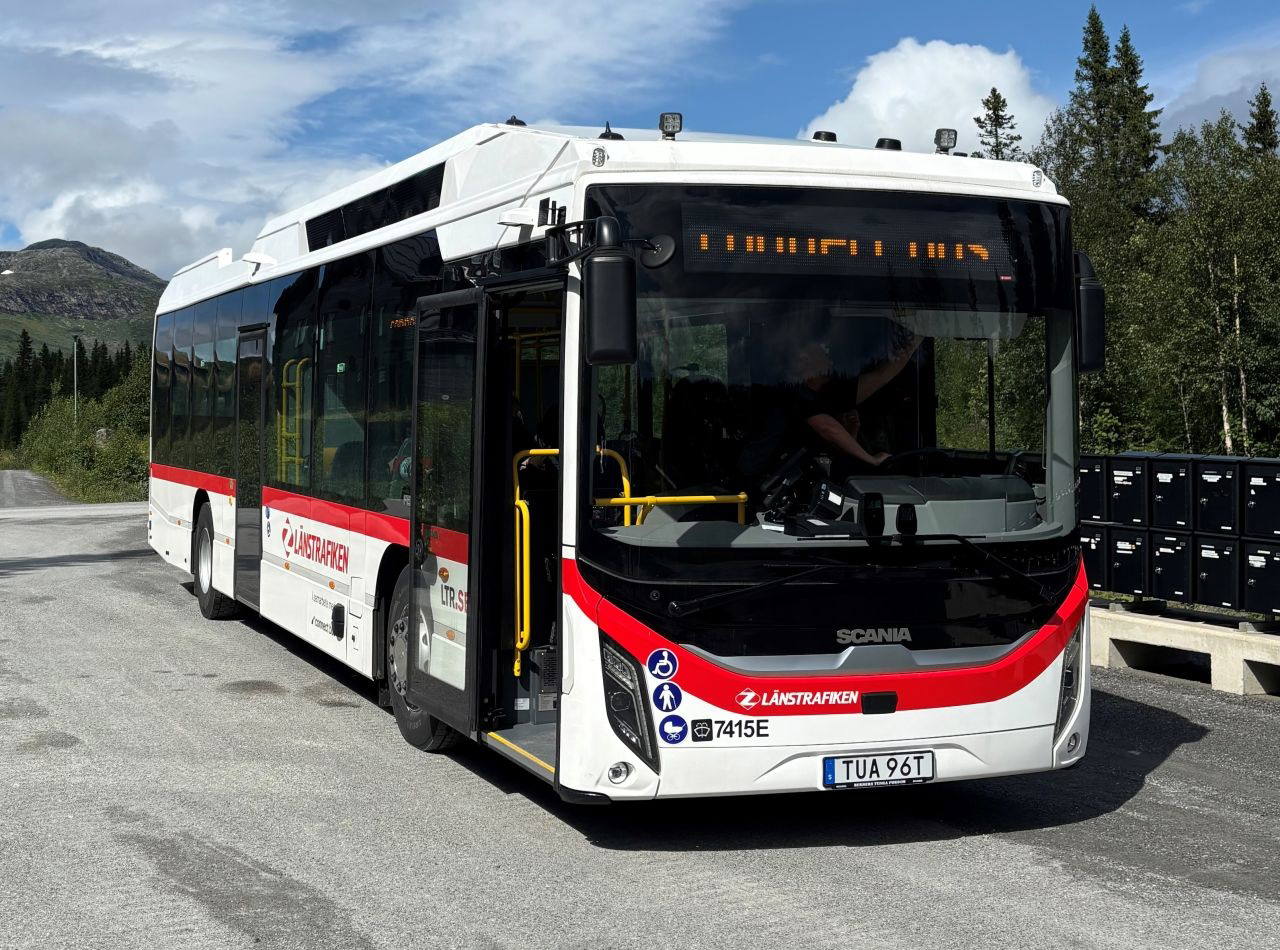 Napokon belül szolgálatba állnak az első svédországi Scania Fencer f1 villanybuszok