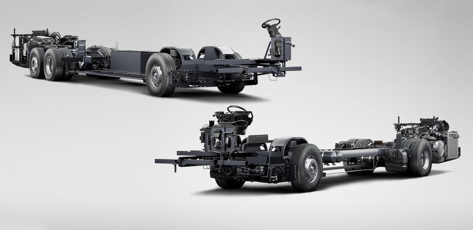 Új belső égésű motoros és plug-in hibrid hajtásláncot kínál távolsági buszaihoz a Scania
