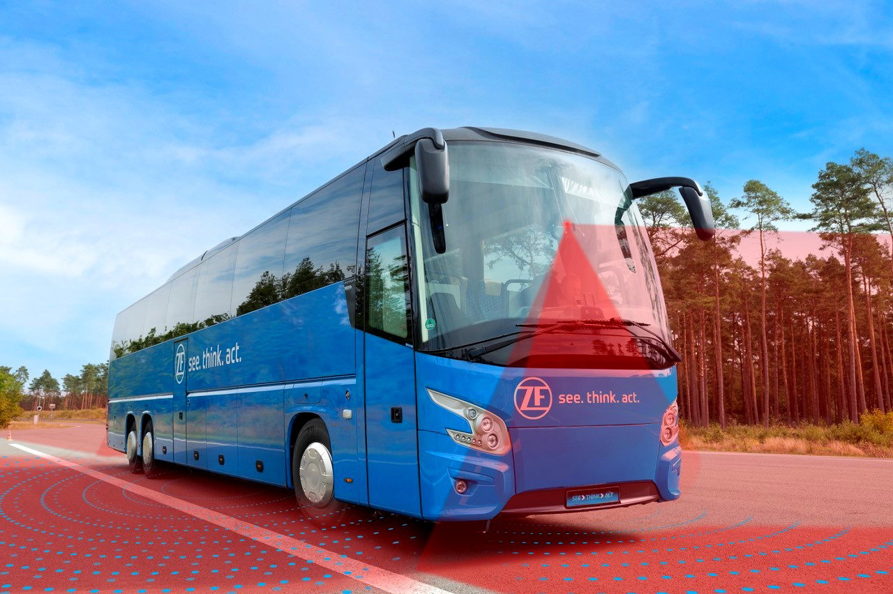Hajtáslánc, segédüzemi rendszerek és ADAS: a ZF átfogó portfólióval érkezik a Busworldre
