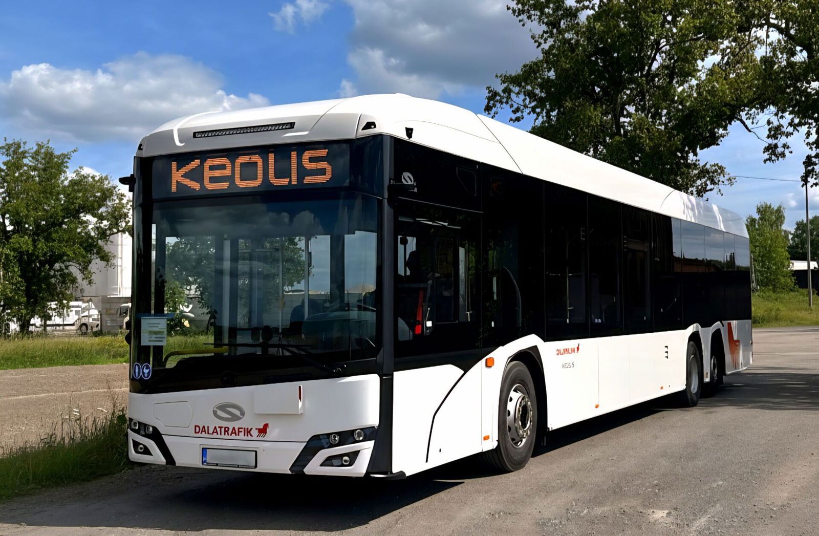 A Keolis 27 nagy hatótávú Solaris Urbino 15 LE villanybuszt állít forgalomba Svédországban