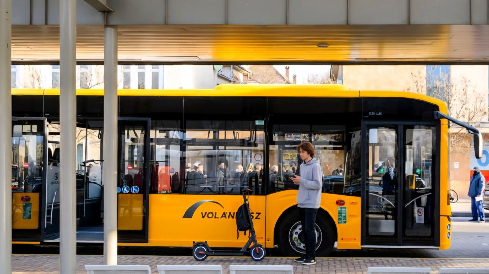 A MÁV-Volán pontosította az elektromos rollerek buszos szállításának feltételeit