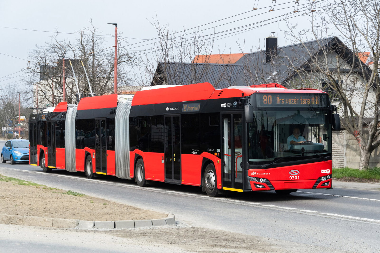 Duplacsuklós buszok a jog és az infrastruktúra szorításában – európai gyakorlat és hazai lehetőségek