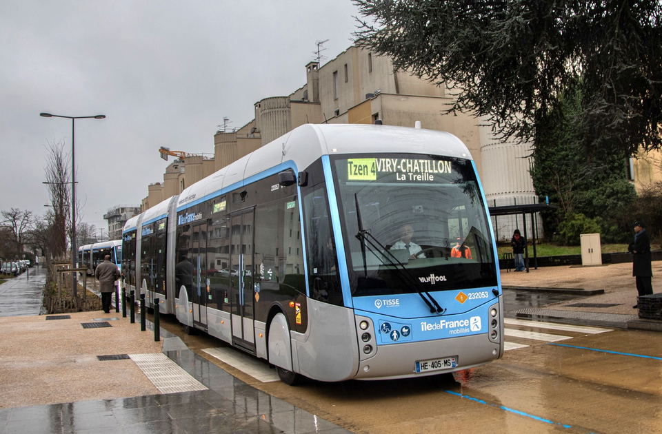 Elindult a Tzen 4 duplacsuklós elektromos BRT-vonal a dél-párizsi agglomerációban