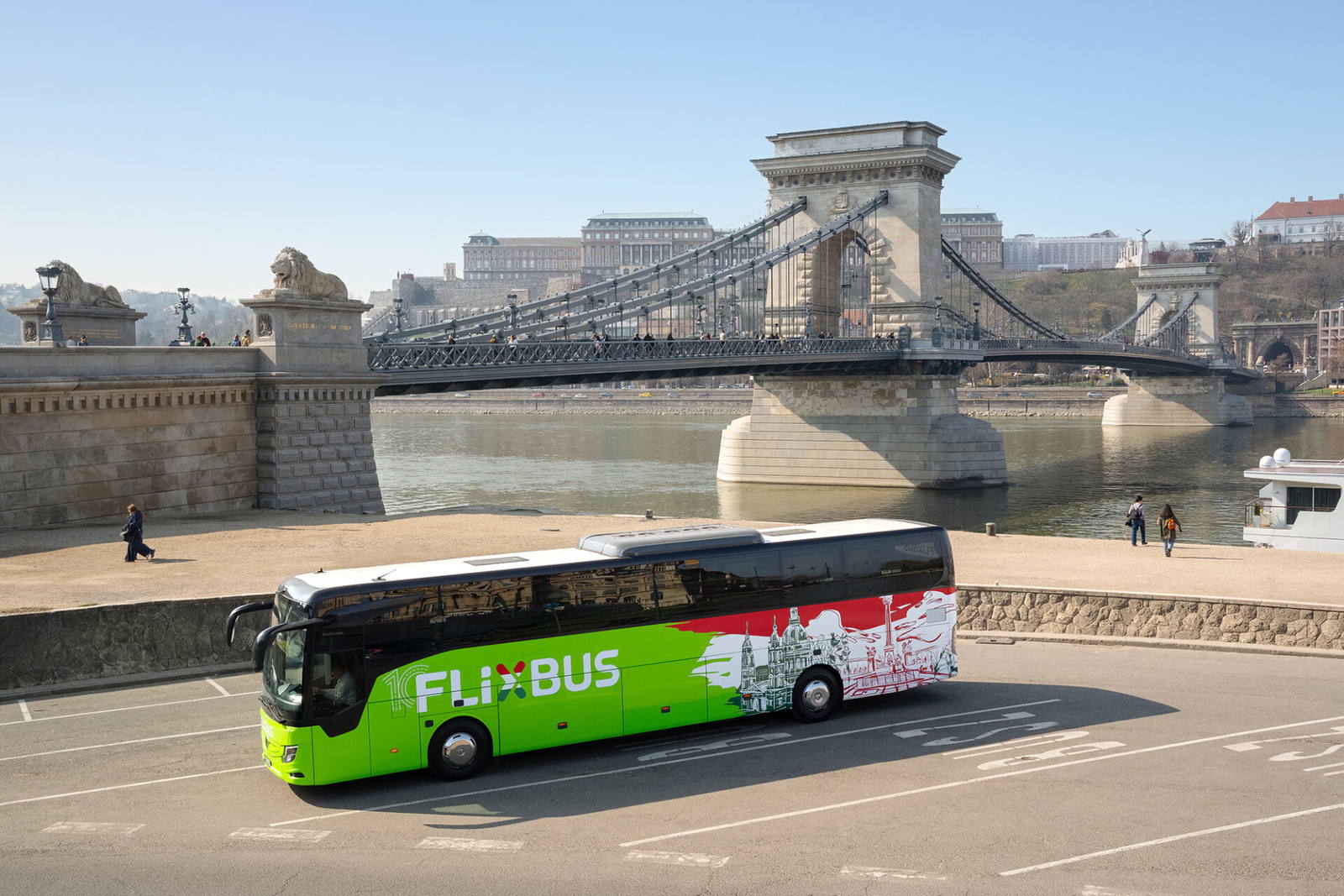 Tízéves magyarországi jelenlétét ünnepli a FlixBus