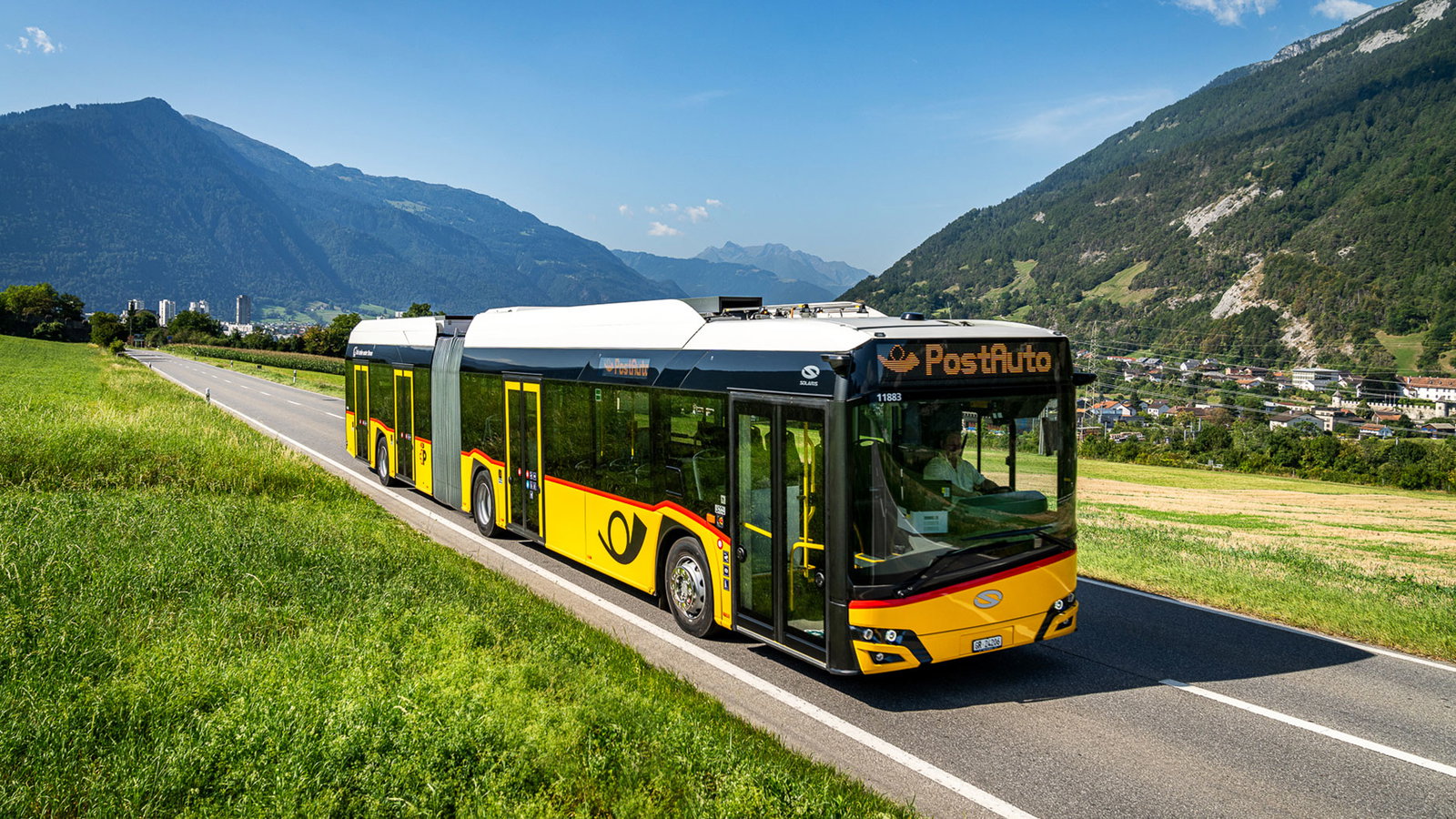 Cautious pace, unchanged goals – how PostAuto’s electrification strategy is progressing