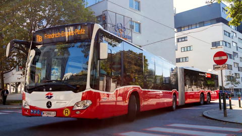 Negyvenkét négytengelyes Mercedes-Benz CapaCity kerül Szófiába a Wiener Linien flottájából