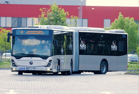 Újabb Citaro hibrideket vált ki Kecskemét: ezúttal hat új Mercedes-Benz Conecto G érkezett a városba