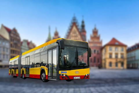 Opciókkal együtt akár 200 új lágyhibrid hajtásrendszerű autóbuszt is szállíthat Wrocławba a Solaris