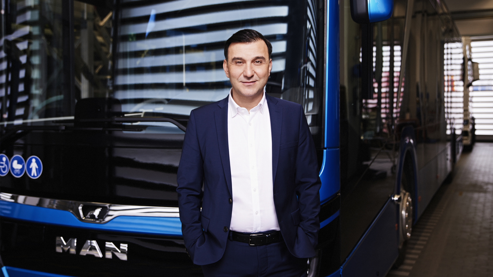 Az ACEA új buszos elnöke szerint politikai támogatás nélkül tovább gyengülhet az európai buszipar
