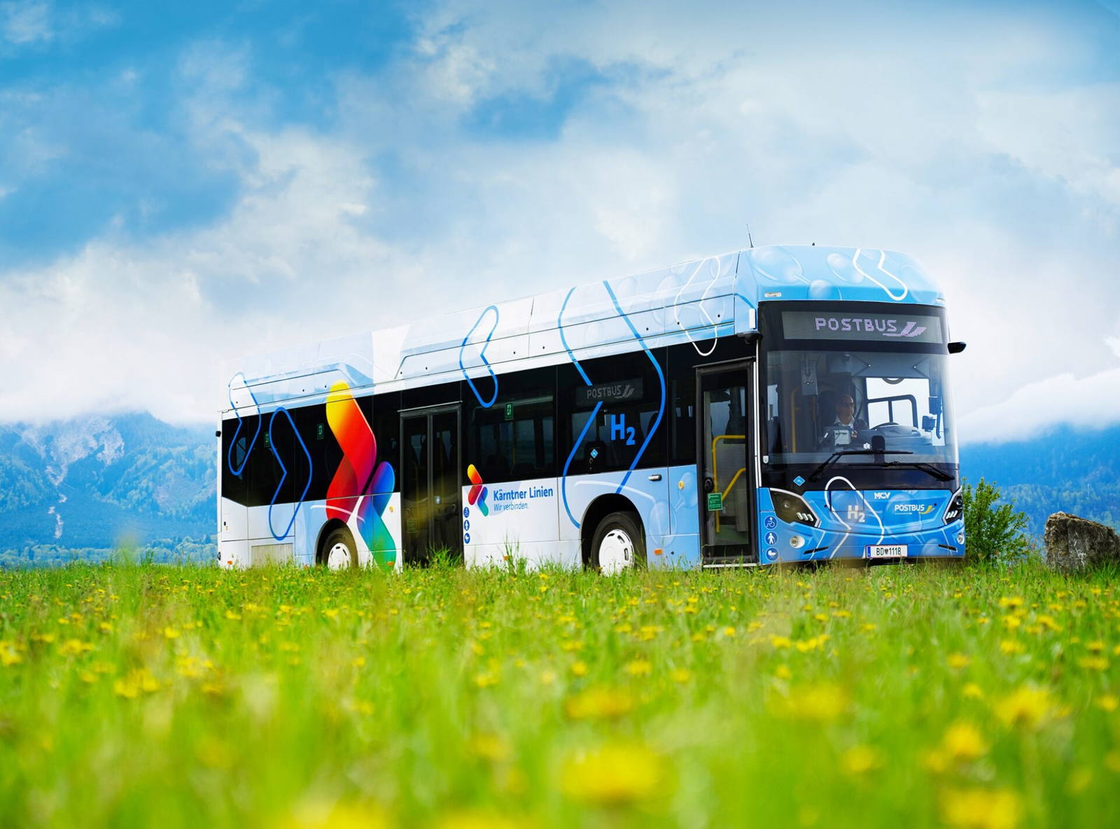 Harmincöt helyközi hidrogénbuszt állít szolgálatba Karintiában az ÖBB Postbus