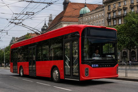 Aláírták a keretszerződést, megfelelő finanszírozás esetén akár 160 új trolibusz érkezhet Budapestre