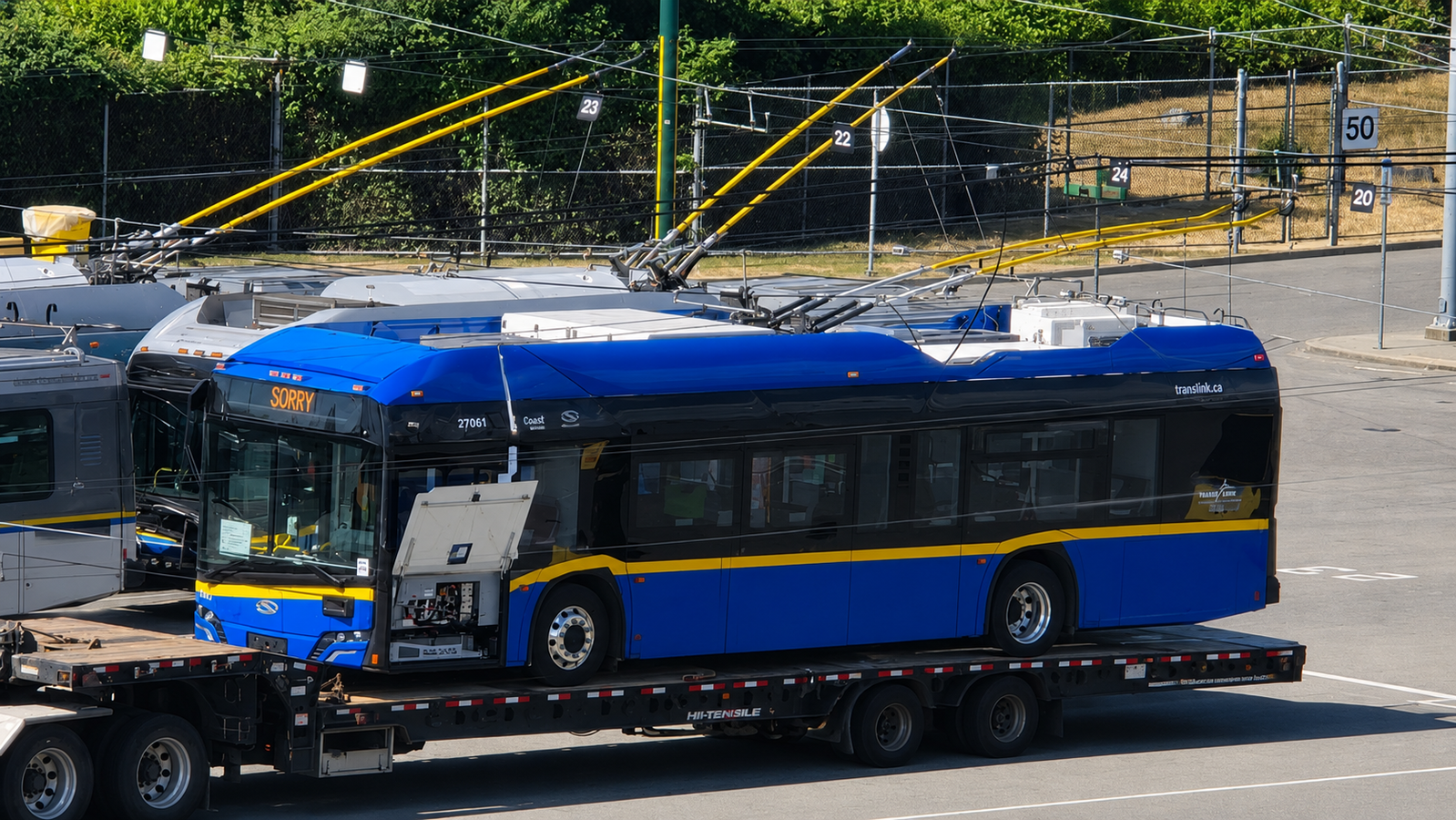 TransLink's first Solaris Trollino arrives in Canada, articulated prototype to follow soon