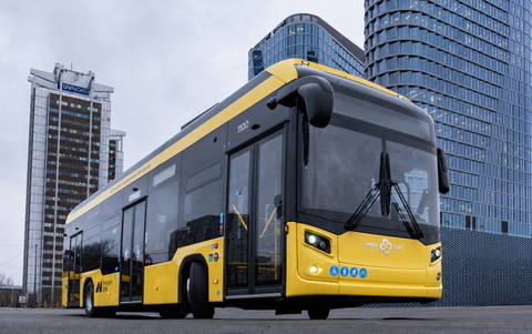 A hidrogén már nem elég: akkumulátoros villanybusszal bővít a lengyel NesoBus