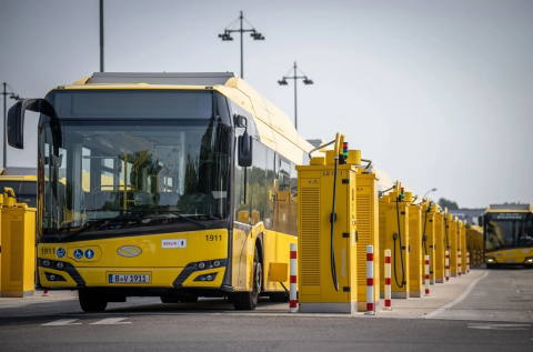 Ingyenes szimulációs eszközzel segíti a villanybuszos átállást a berlini BVG
