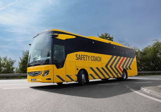 Technology can intervene, but it cannot rewrite physics – how a modern coach protects its passengers