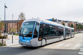 Jelentős duplacsuklós villanybusz-beszerzés körvonalazódik Párizsban