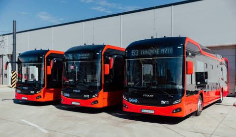 Otokar settles its penalty debt to Bratislava with three electric buses