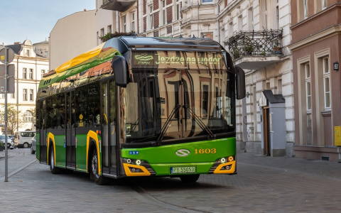 1779 új busz uniós forrásból Lengyelországban – a megrendelések több mint 40%-át a Solaris kapta