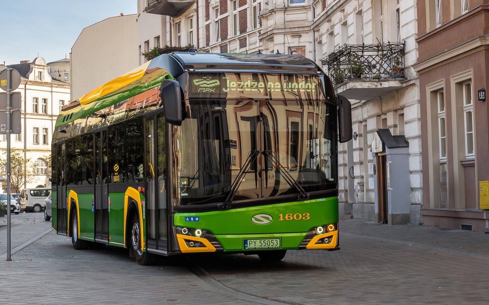1779 új busz uniós forrásból Lengyelországban – a megrendelések több mint 40%-át a Solaris kapta