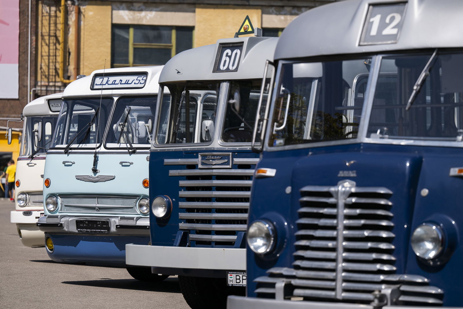 Legendás Ikarus autóbuszokkal telik meg a hétvégén az Északi Járműjavító