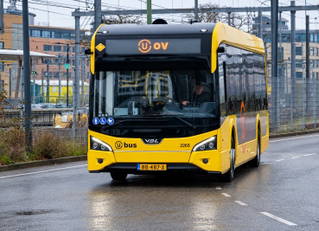 A VDL szerint az olcsó importbuszok miatt veszteséges a buszos üzletága