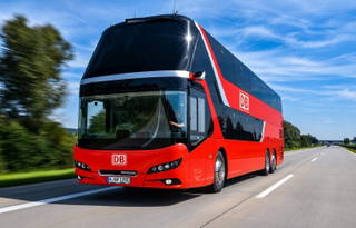 2027-től Neoplan Skylinereket szállíthat az MAN a Deutsche Bahnnak