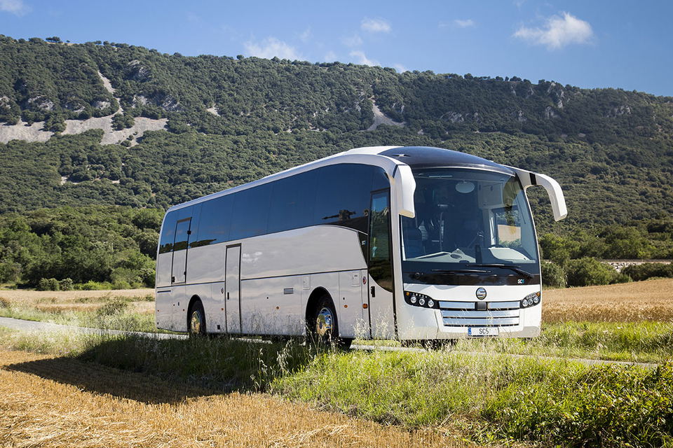 Bevásárol Volvo alvázas Sunsundegui SC5-ösökből Dubai