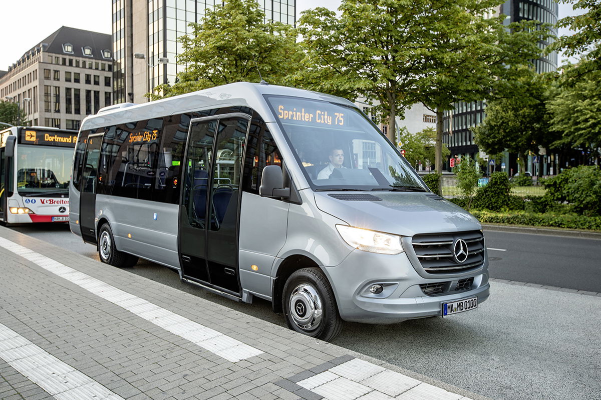 A Mercedes-Benz Sprinter City 75 lett a 2019-es Év Minibusza