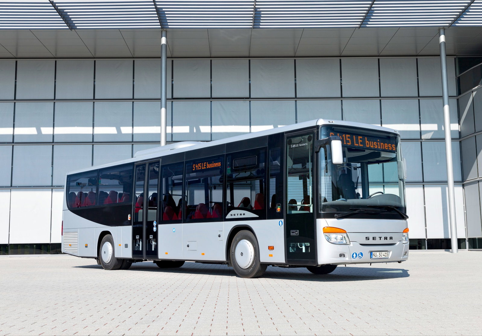 Hatvan darab új, vagy újszerű autóbuszt szerezne be a Volán Buszpark