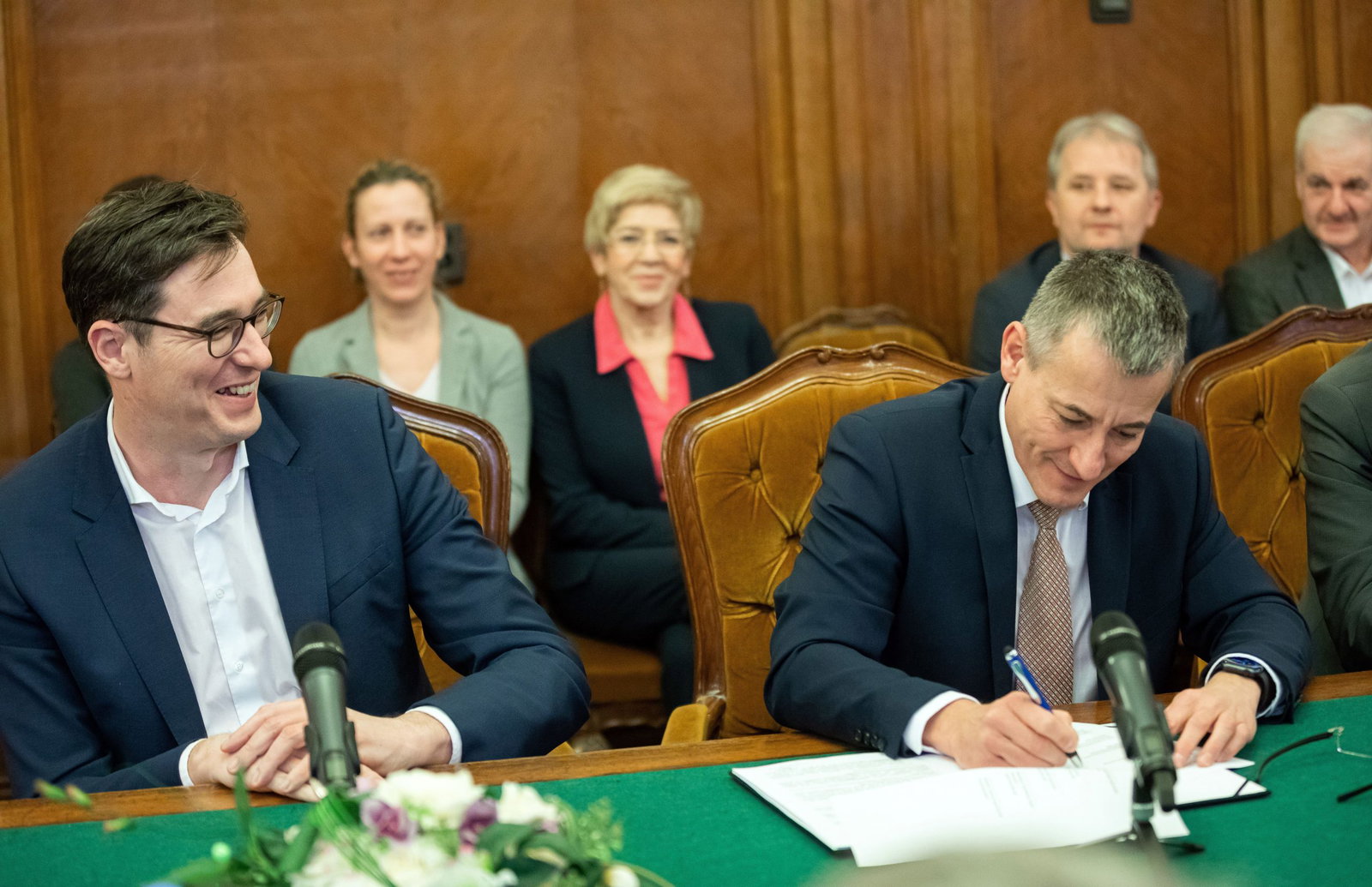 Aláírták a BKV-nál a 2020-as bérmegállapodást
