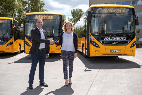 Megérkeztek az év elején megrendelt Volvo 8900-asok a Volánbuszhoz