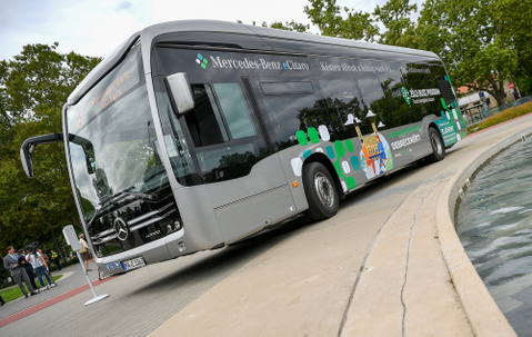 Zöld Busz Program: Mercedes-Benz eCitaro áll forgalomba Debrecenben