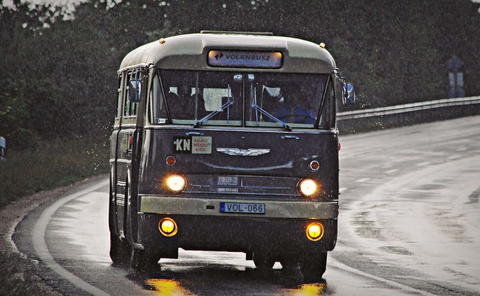 Nosztalgiabuszos kirándulásra invitál Budapesten és Szegeden a Volánbusz Zrt.
