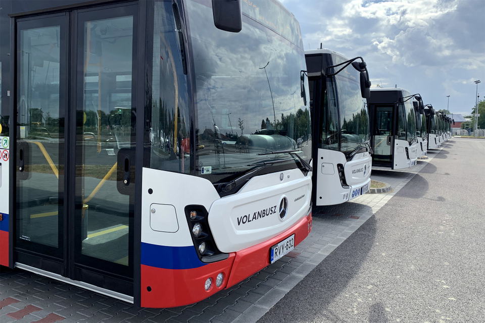 Csuklós Conectókkal korszerűsíti a Volánbusz a székesfehérvári helyi buszállományt