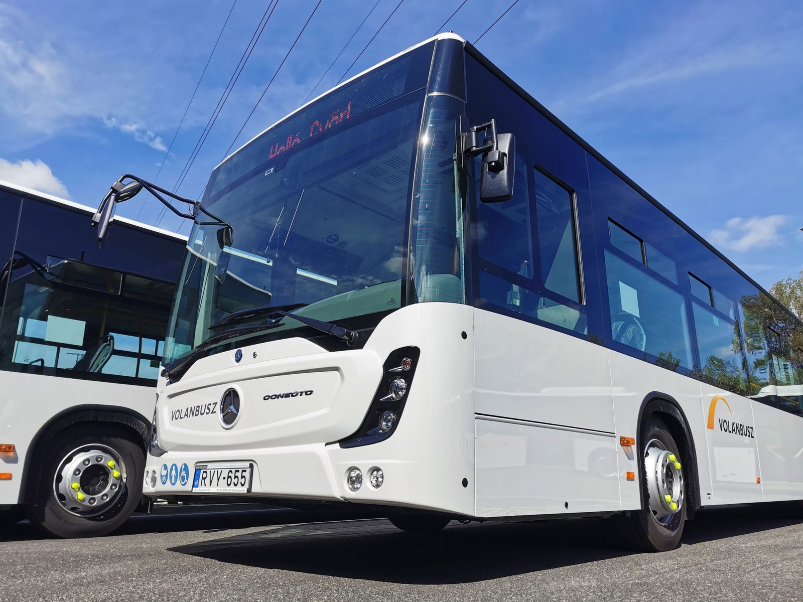 Hét csuklós Conectót állít forgalomba a Volánbusz Szombathelyen
