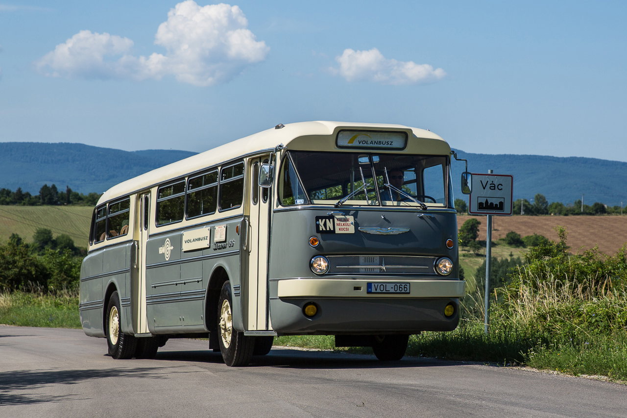 Obsitos Ikarus 66-ossal a Szentendrei Skanzenhez
