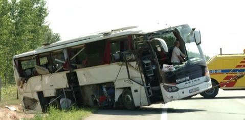 Lezárult a vizsgálat az M5-ösön történt lengyel buszbaleset ügyében