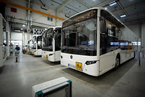 Az ITK buszaival utazhatnak az Úszó Nemzet Programban részvevő gyermekek