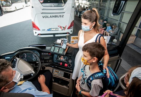 Május 1-től visszaáll az elsőajtós felszállási rend a Volánbusz járatain