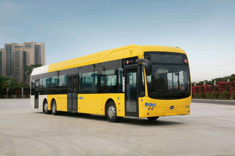 Turkuban szállít utasokat először a háromtengelyes BYD B15