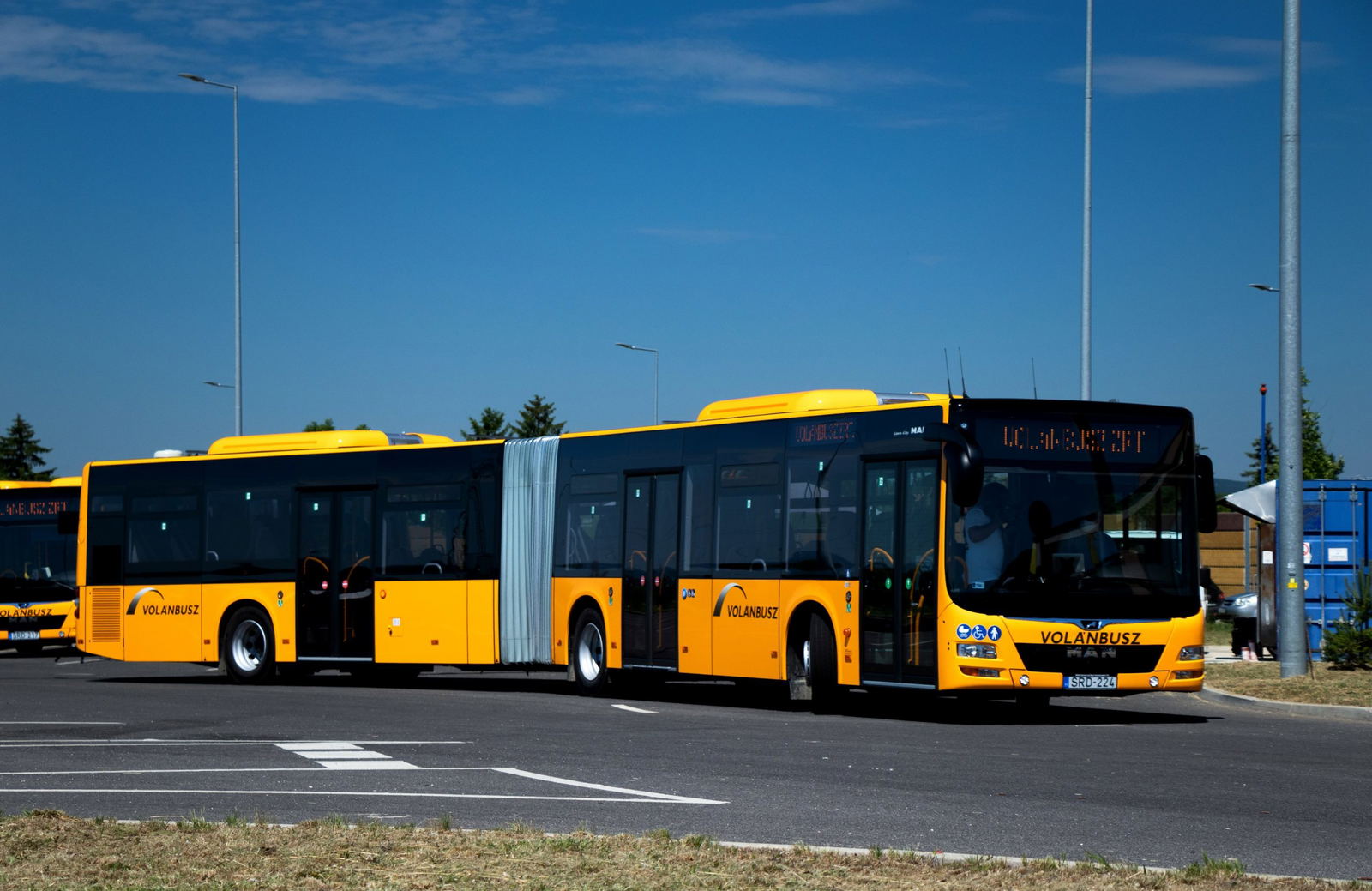 Megérkezett az összes MAN csuklós a Volánbuszhoz