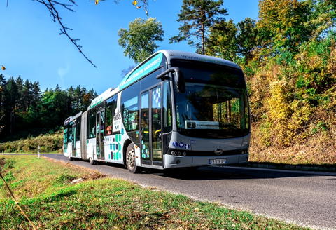 Zalaegerszegen turnézik a BYD elektromos csuklósa