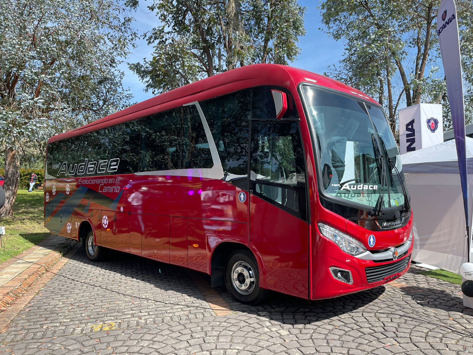 Orrmotoros midibusszal erősít Kolumbiában a Marcopolo