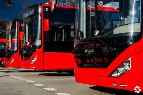 Megérkeztek Pozsony első Otokar Kent C csuklósbuszai