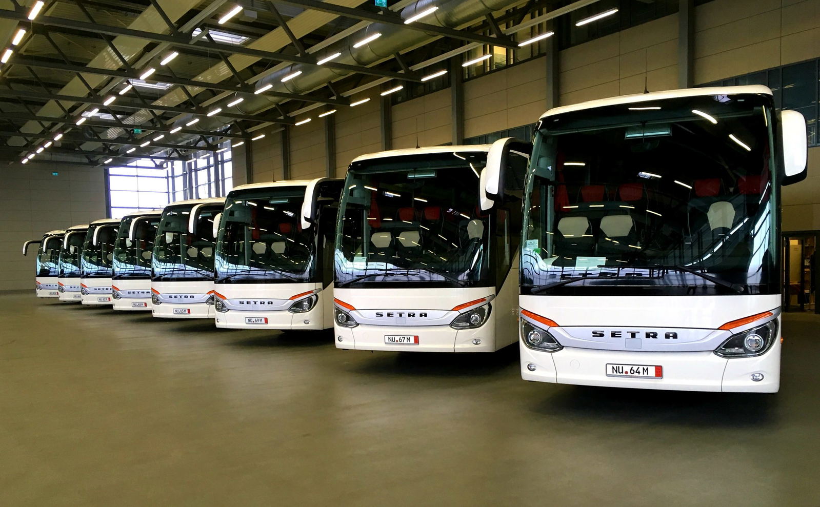 Nyolc újszerű Setra érkezik a Volánbuszhoz