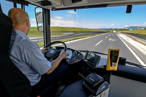 Idén több mint 1 milliárd forintot fordít formaruha beszerzésére a Volánbusz